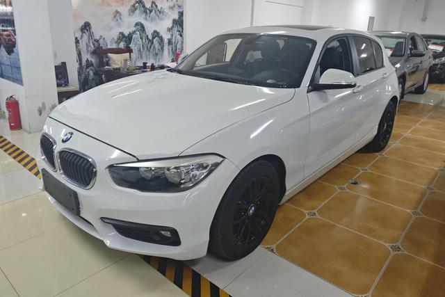 BMW 1er 2015 года выпуска