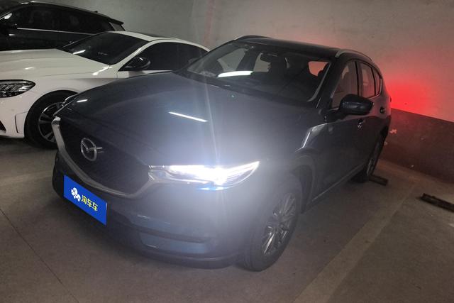 Mazda CX-5 2017 года выпуска