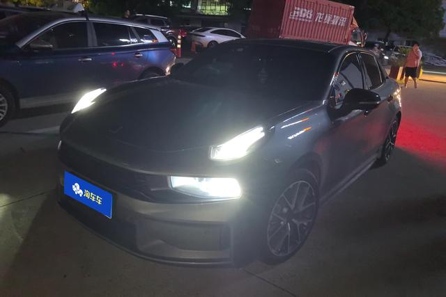 Lynk & Co 03 2022 года выпуска