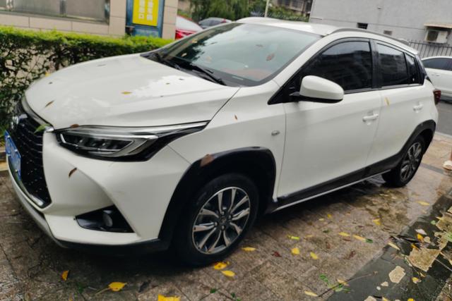 Toyota Yaris 2021 года выпуска