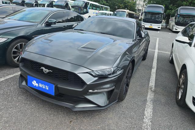 Ford Mustang 2020 года выпуска