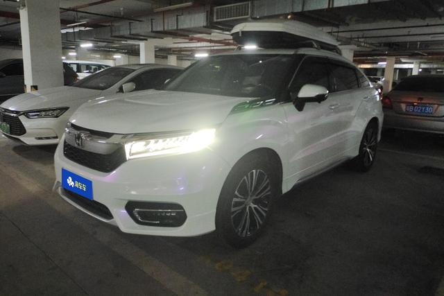Honda Avancier 2017 года выпуска