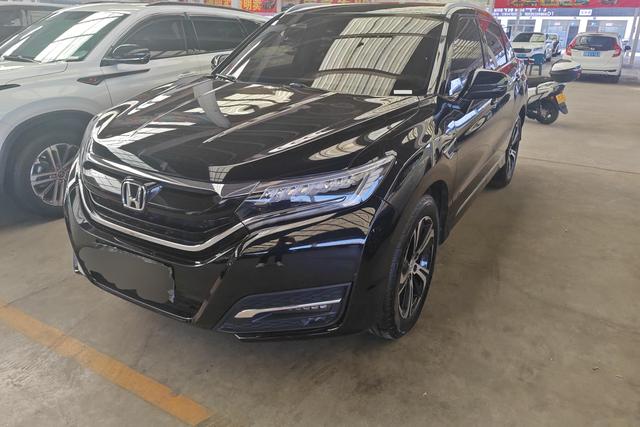 Honda Avancier 2017 года выпуска