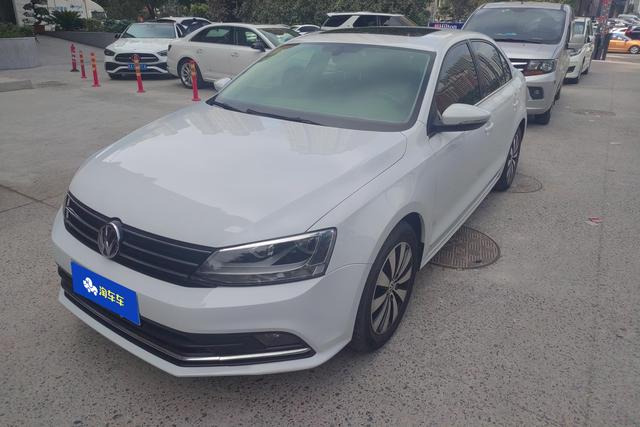 Volkswagen Jetta 2018 года выпуска