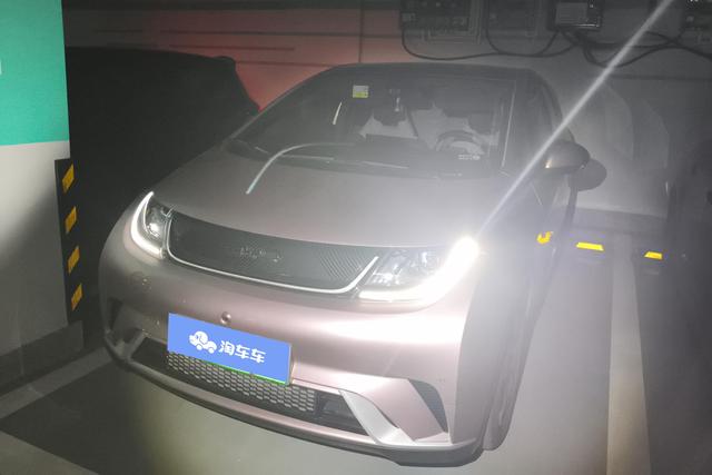 BYD Dolphin 2024 года выпуска