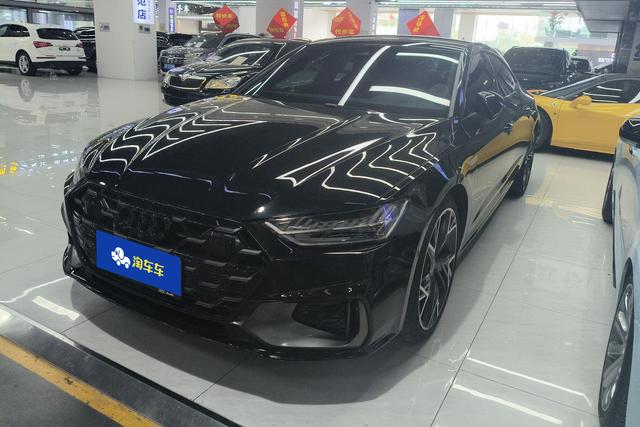Audi A7 2024 года выпуска