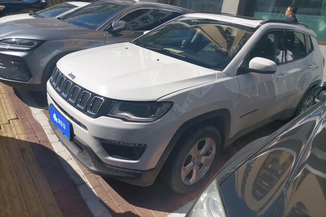 Jeep Compass 2017 года выпуска