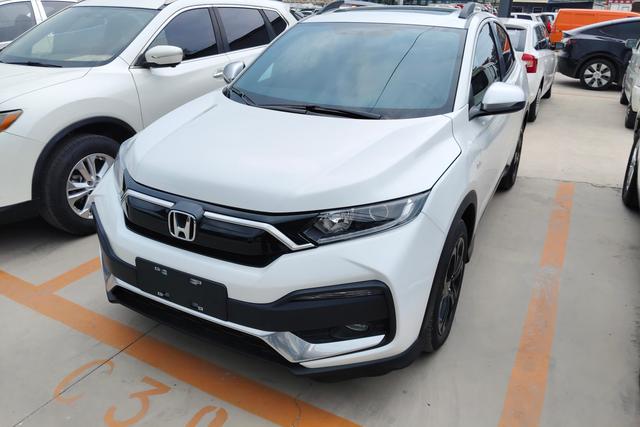 Honda HR-V 2021 года выпуска