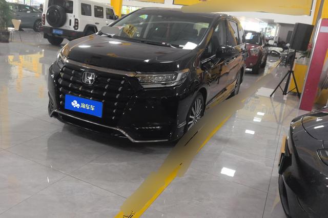 Honda Elysion 2022 года выпуска