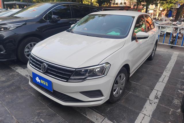 Volkswagen Jetta 2017 года выпуска