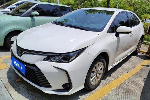 Toyota Corolla Cross 2021 года выпуска