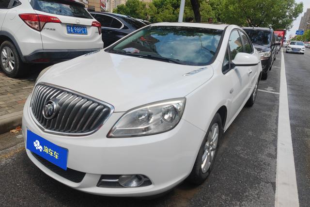 Buick Excelle 2013 года выпуска