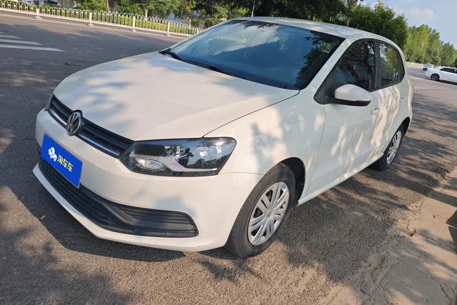 Volkswagen Polo 2016 года выпуска