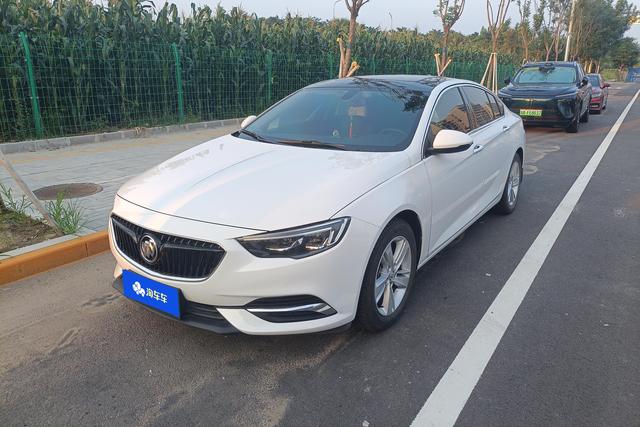 Buick Regal 2019 года выпуска