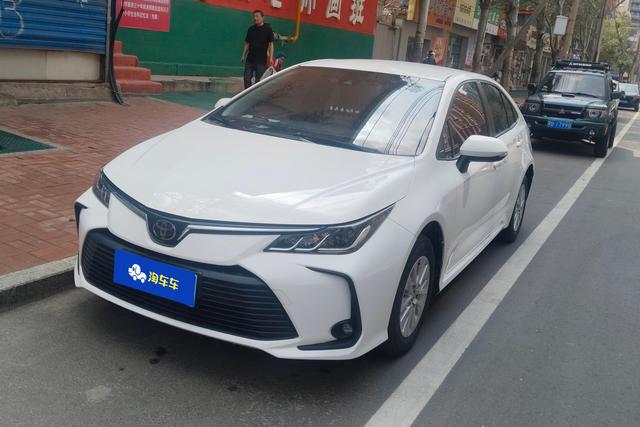 Toyota Corolla Cross 2019 года выпуска