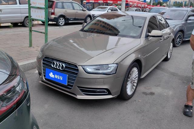 Audi A4 2013 года выпуска