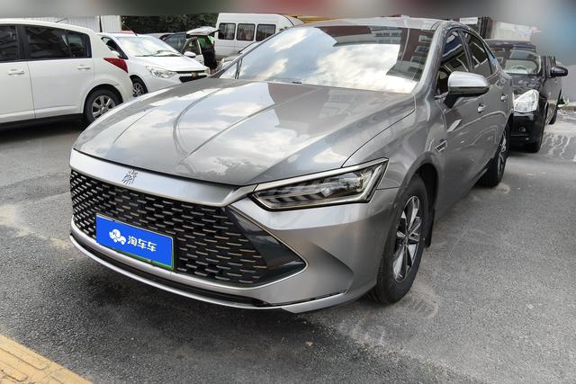 BYD Qin 2024 года выпуска
