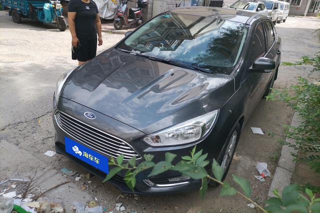 Ford Focus 2015 года выпуска