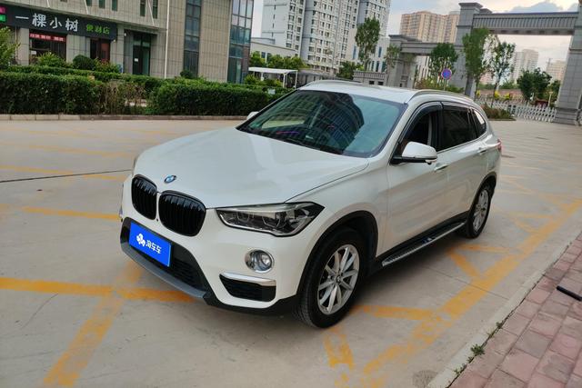 BMW X1 2018 года выпуска