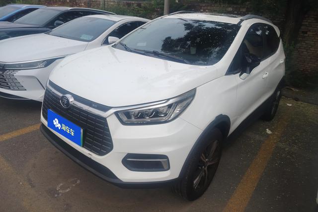 BYD Yuan 2019 года выпуска