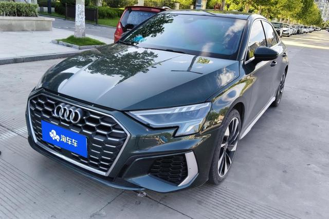 Audi A3 2024 года выпуска