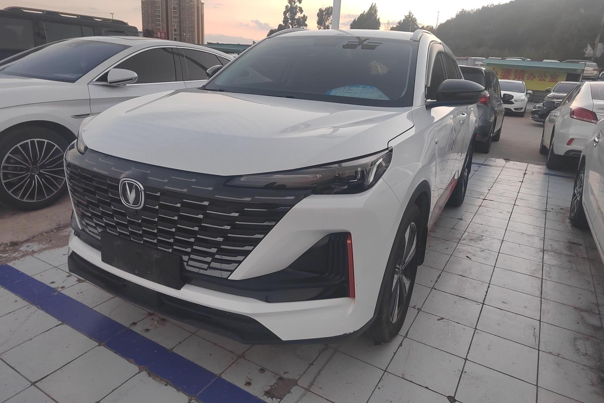 Chang'an CS55 PLUS 2021 Белый из Китая, фото 6