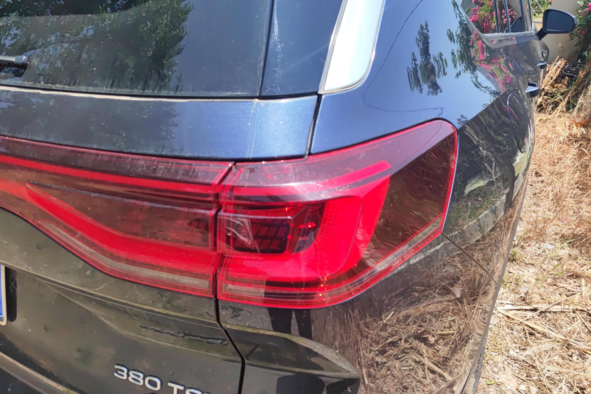Volkswagen Viloran 2021 380TSI Luxury Pro