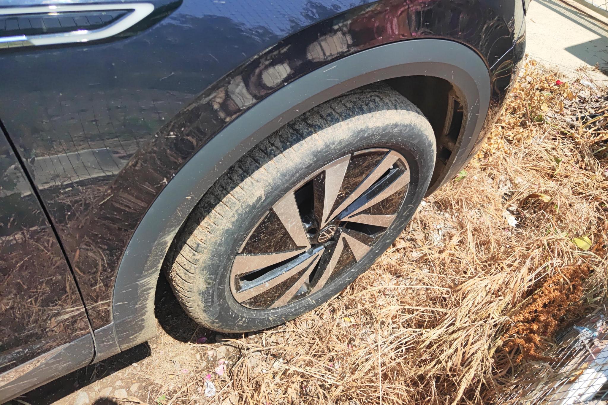 Volkswagen Viloran 2021 380TSI Luxury Pro