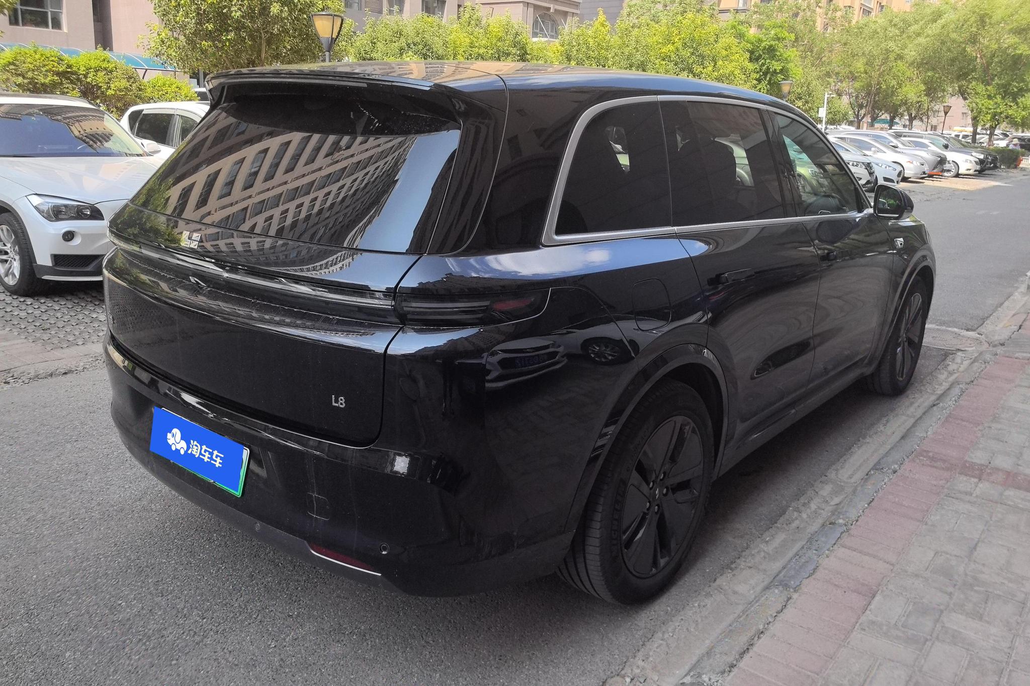 Li Auto L8 2024 Pro