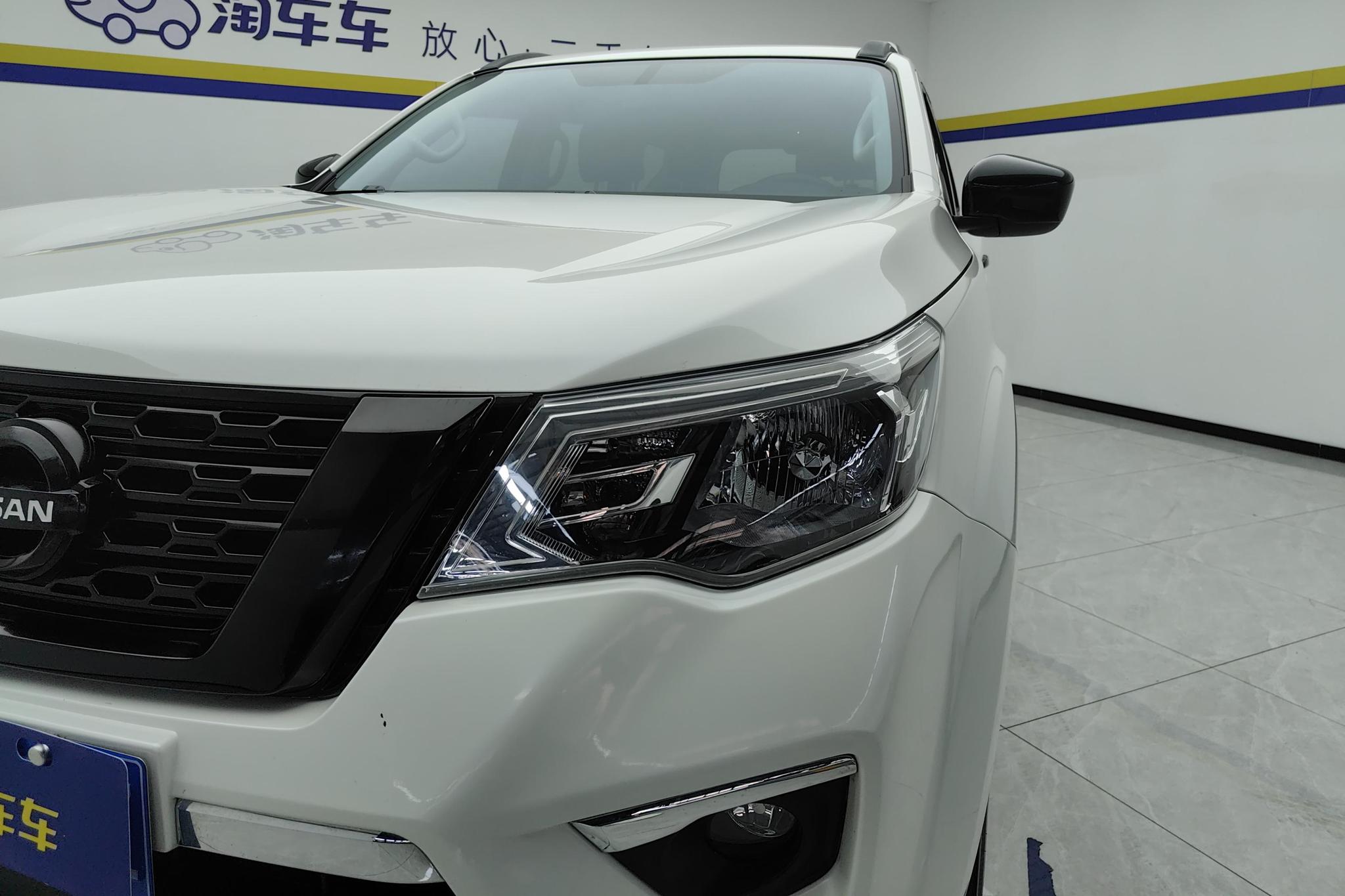 Nissan Terra 2020 2.5L AT Luxury