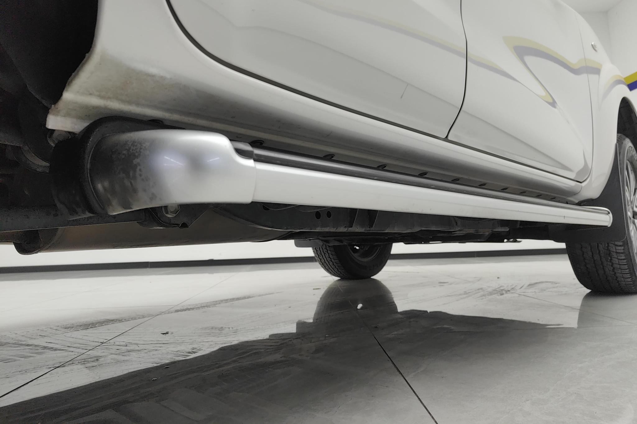 Nissan Terra 2020 2.5L AT Luxury