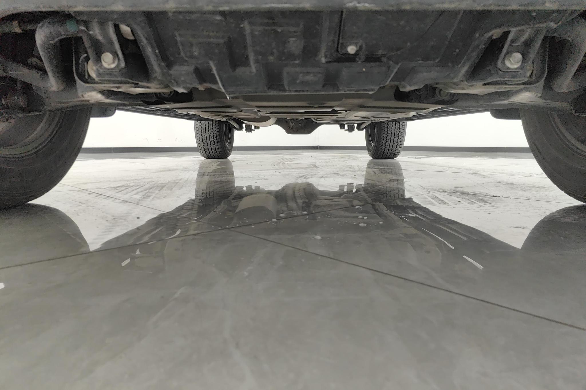 Nissan Terra 2020 2.5L AT Luxury