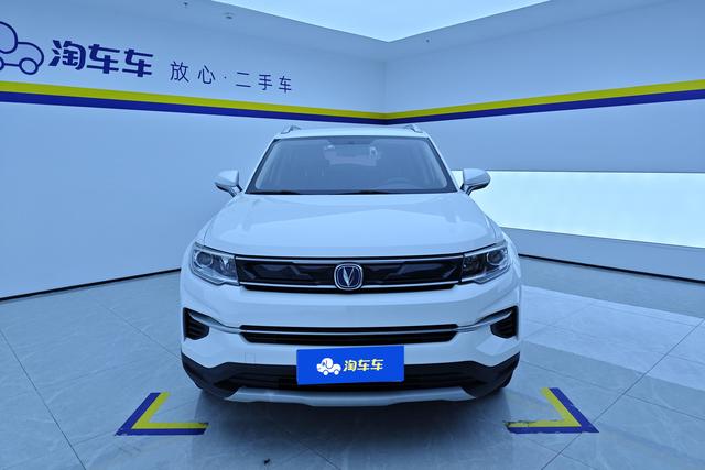 CHANGAN CS35 PLUS 2019 — фото 2