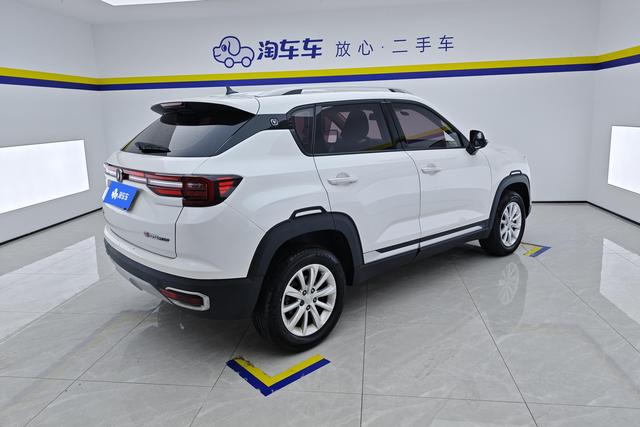 CHANGAN CS35 PLUS 2019 — фото 3