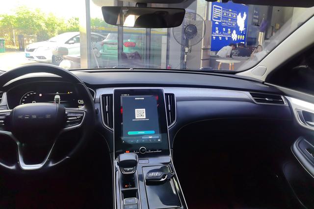 Roewe i6 MAX 2020 — фото 15