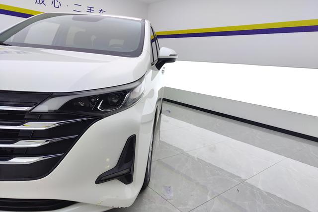 Gac Trumpchi Trumpchi M6 2019 — фото 4
