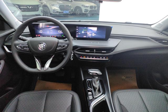 Buick Verang 2022 — фото 12