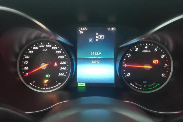 Mercedes Benz C-Class 2019 — фото 14