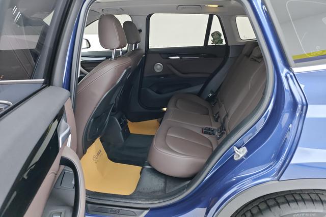 BMW X1 2022 — фото 15