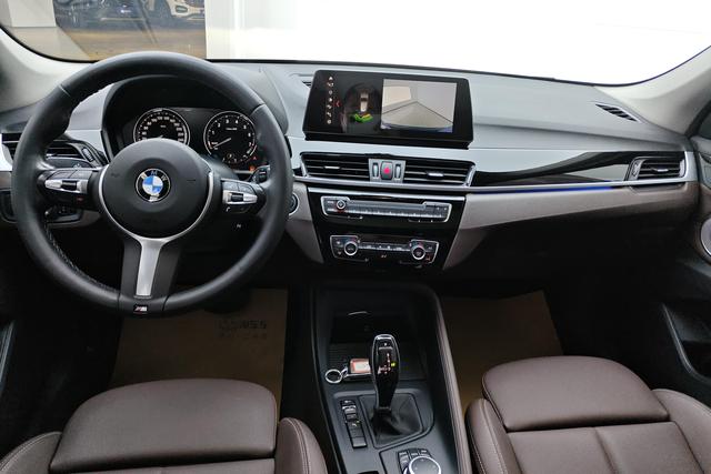 BMW X1 2022 — фото 11