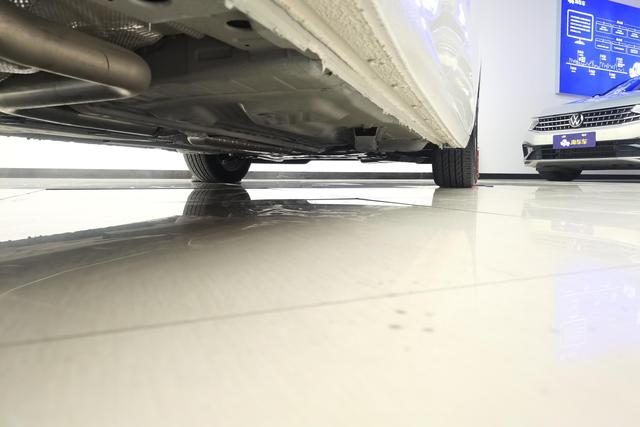 Buick Weilang 2025 Белый из Китая