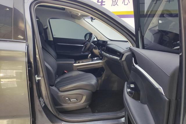 Roewe RX5 MAX id 3850044 из Китая 8