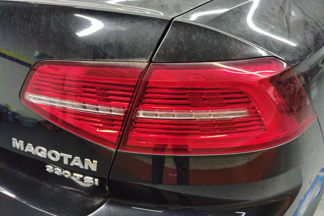 Volkswagen Magotan id 3810298 из Китая 14