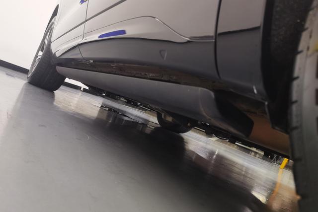 Volkswagen Tavendor 2023 380 TSI 4 WDR-Line — фото 7