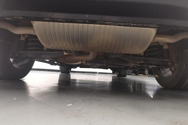 Volkswagen Tavendor 2023 380 TSI 4 WDR-Line — фото 9