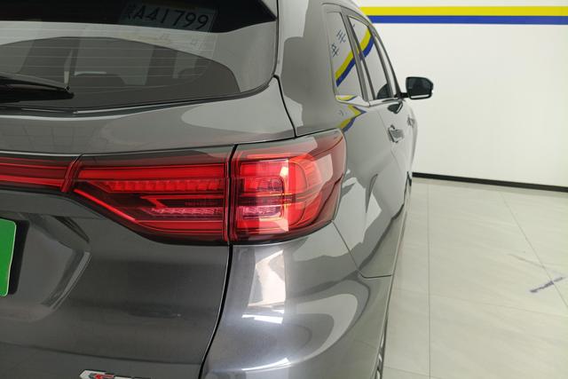 Chang'an CS75 id 3783317 из Китая 17