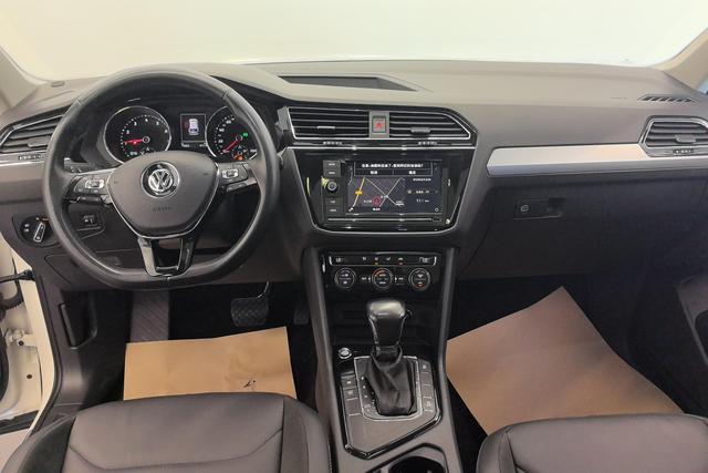 Volkswagen Tiguan L 2019 — фото 11