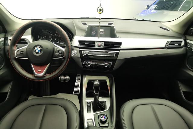 BMW X1 2016 — фото 13