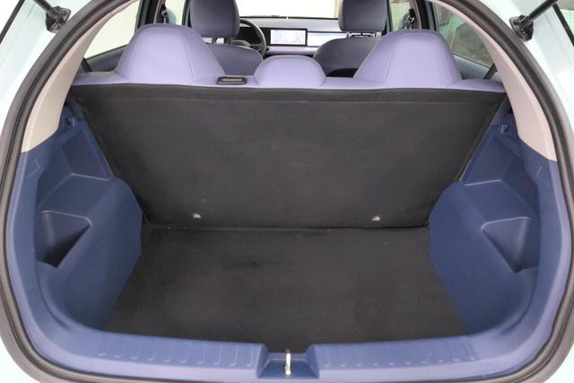 Geely Geometry E Firefly 2023 — фото 17