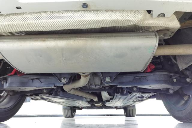 Lynk 01 2020 Белый из Китая, фото 5